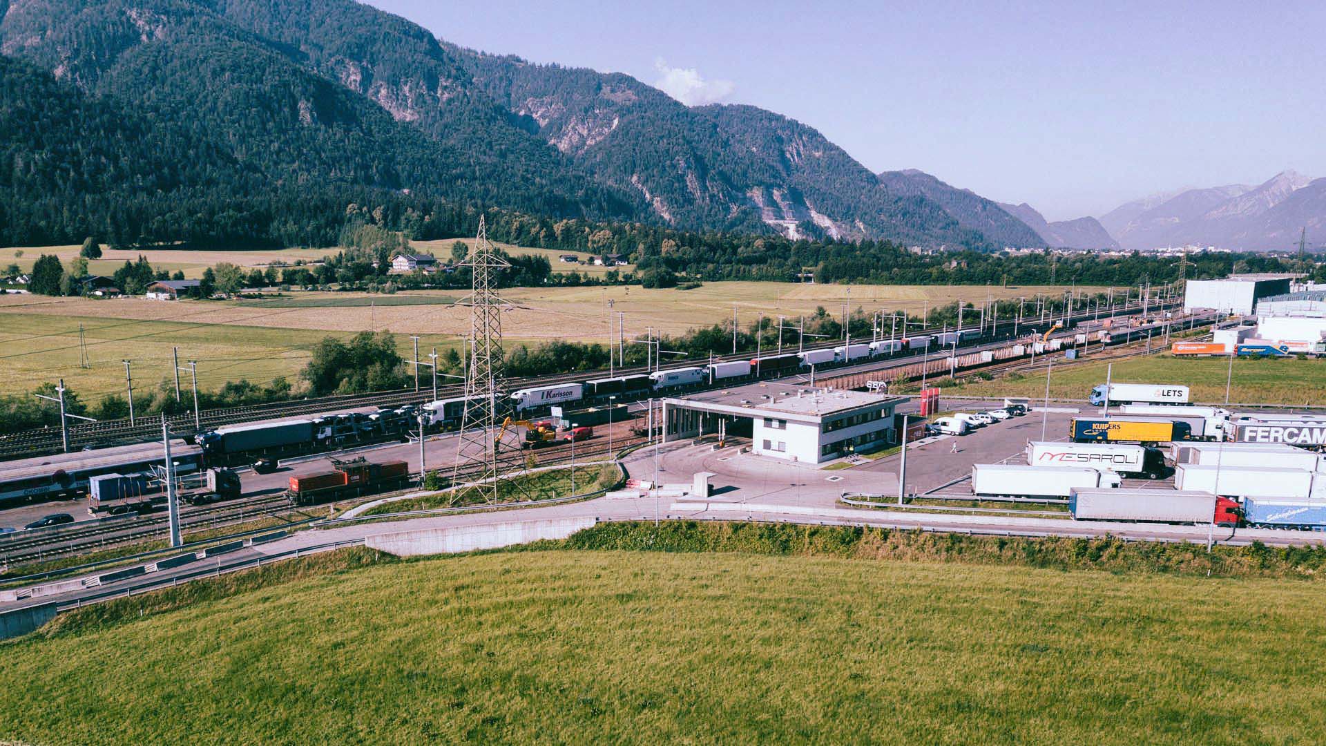 ÖBB Terminal Wörgl - Fotostudio Chris Zenz